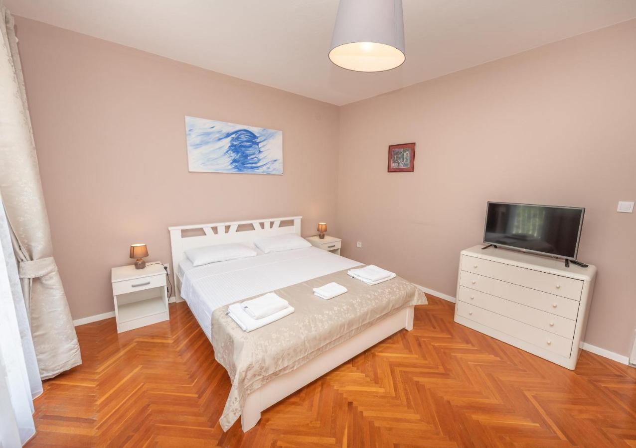 Ioannis Apartments Tivat Exterior foto